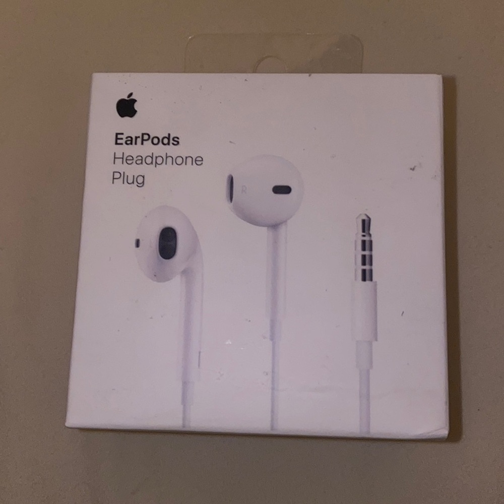 Apple EarPods Headphone Plug